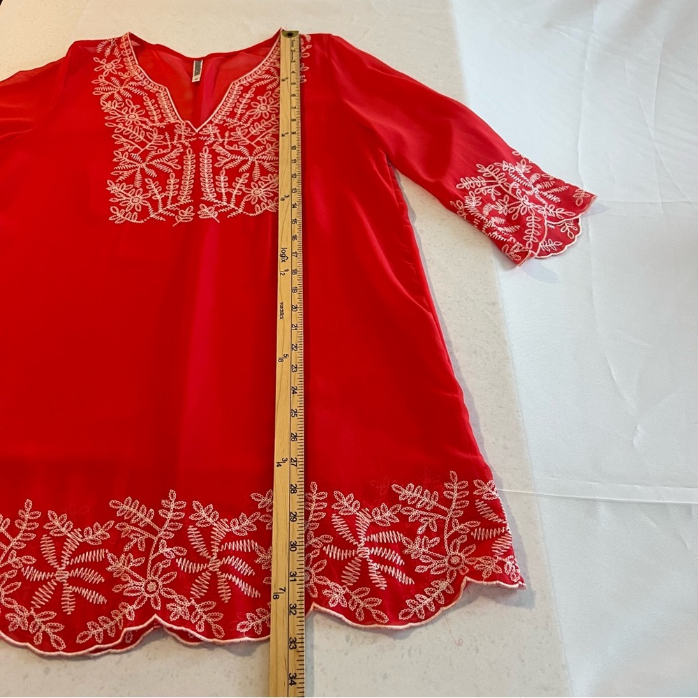 Monoreno Women’s Embroidered Tunic Top Size Medium V-Neck Cover-Up Coral Color - Picture 11 of 16